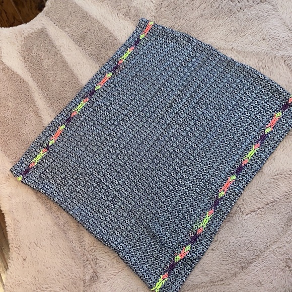 Infiniti scarf navy black white pattern with neon embroidered bordering the trim - Picture 5 of 6